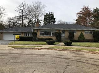 6725 Maple St, Morton Grove, IL 60053