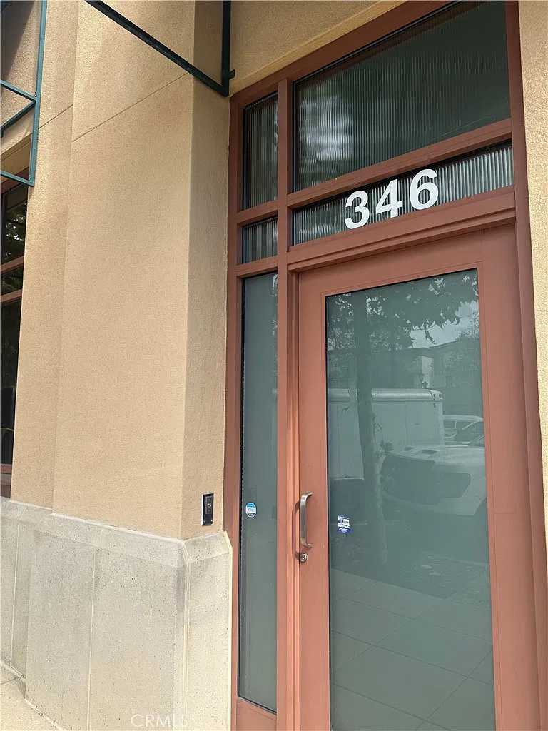 2 bed, 1500 sqft, $3,500 — Photo 2