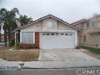 1st image of 15522 Agate Ct
