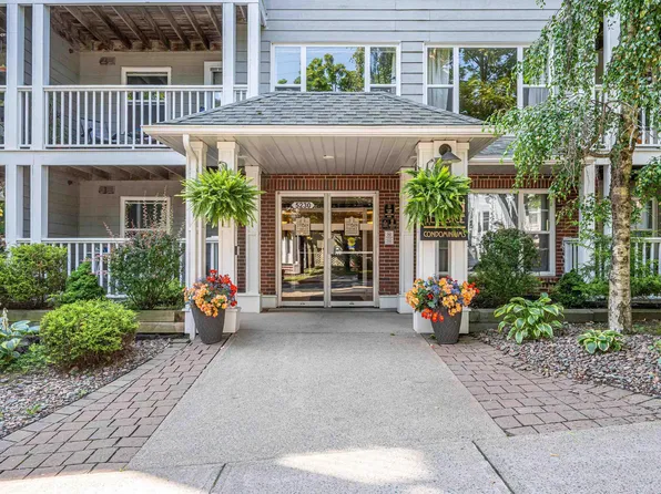 5230 Tobin St Unit 105, Halifax, NS B3H 1S2