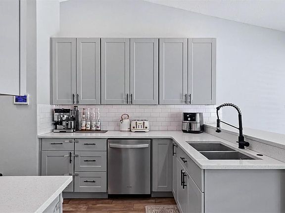 5th image of 306 111th St E