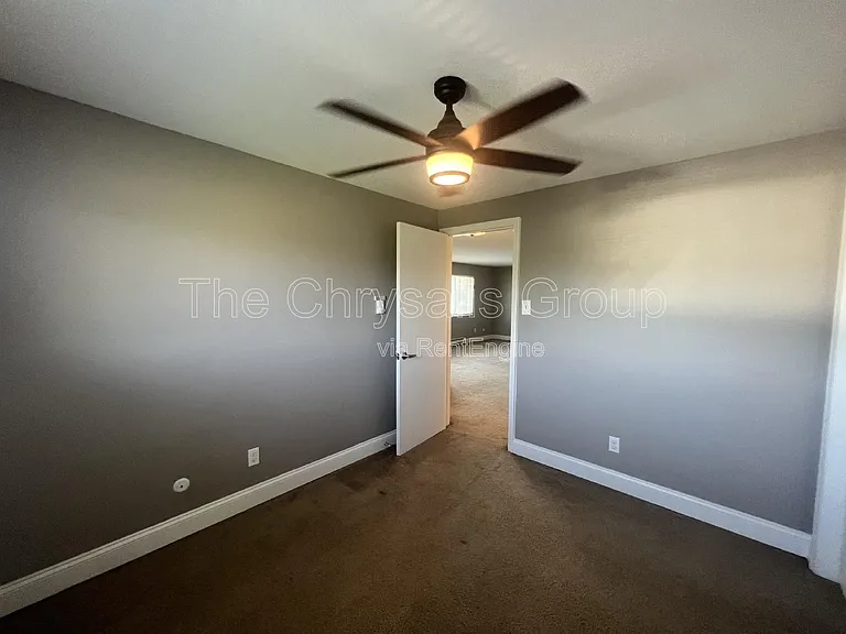 1444 State St #5 — Photo 11