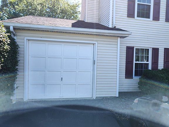 5th image of 710A Briarwood Dr