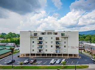 1585 Fort Henry Dr APT 4A, Kingsport, TN 37664