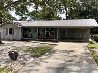 957 Sunset Blvd, Jesup, GA 31545