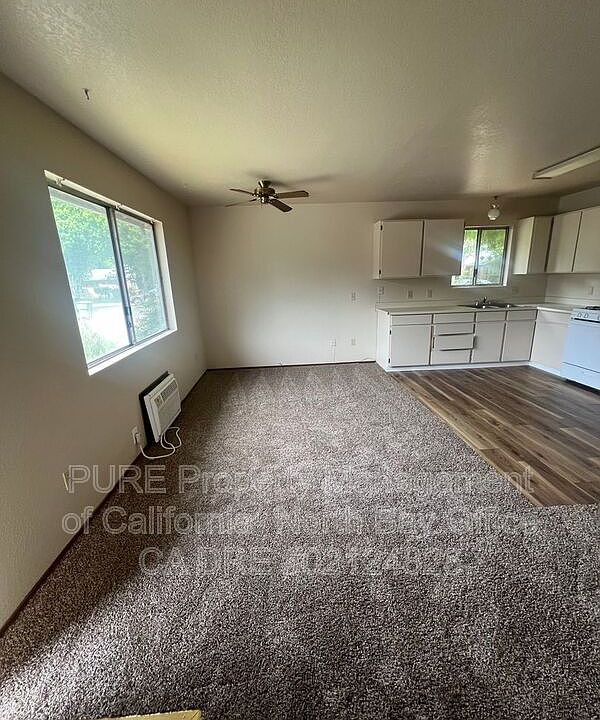 1st image of 620 Sidnie St APT A