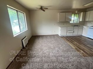 620 Sidnie St APT A, Ukiah, CA