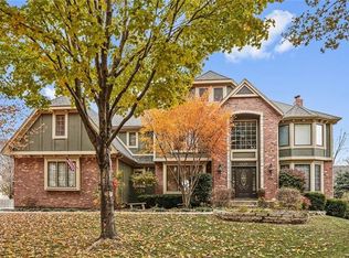 13013 Pawnee Ln, Leawood, KS 66209