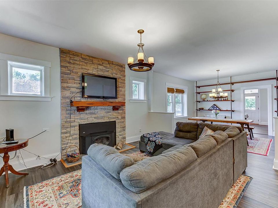 8715 Burton Ave, Saint Louis, MO 63114 Zillow