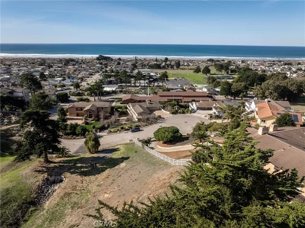 670 Sequoia Ct #7, Morro Bay, CA 93442