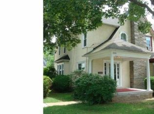 2159 Chestnut Ave, Ardmore, PA 19003