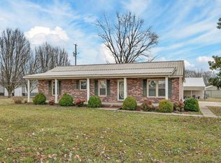 679 Howell Hill Rd, Flintville, TN 37335