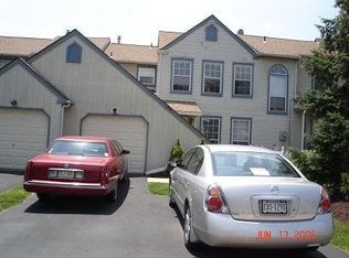 1720 McNelis Dr, Southampton, PA