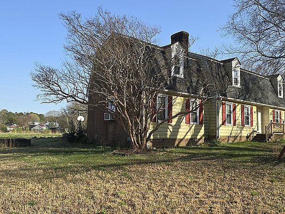 4th image of 11635 Fortsville Rd