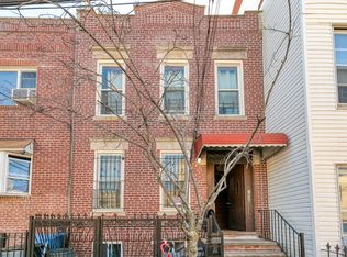 16-26 Hancock St, Ridgewood, NY 11385