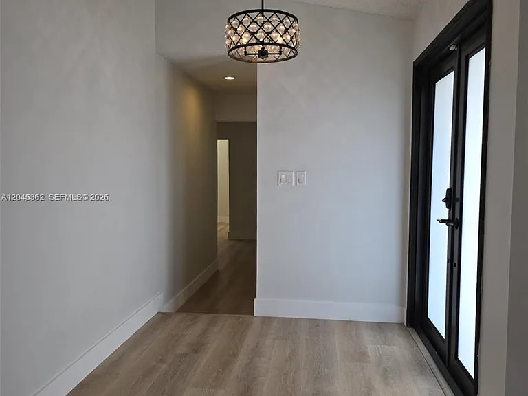 740 SW 99th Court Cir S — Photo 5
