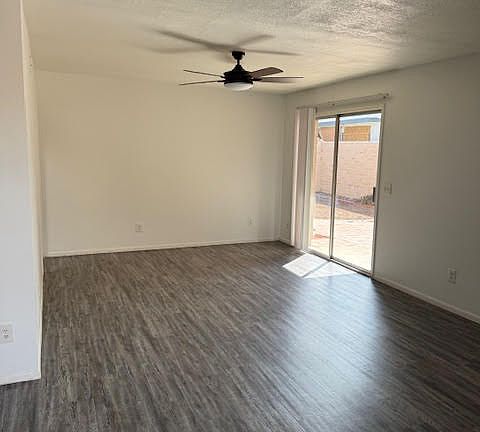 3rd image of 3039 S Carmona Pl