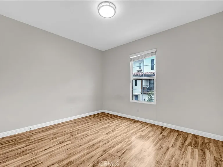 755 S Melrose St — Photo 22
