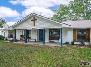 29940 E Social St, Livingston, LA 70754