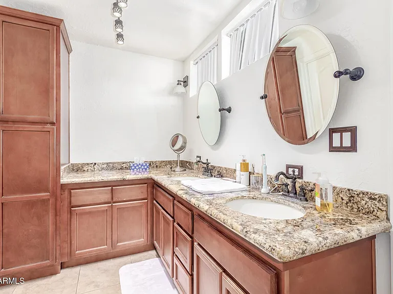 3312 S Ventura Dr — Photo 13