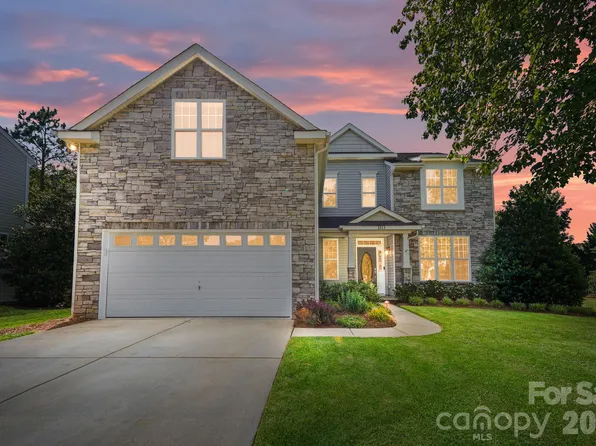 1411 Kronas Cir, Waxhaw, NC 28173
