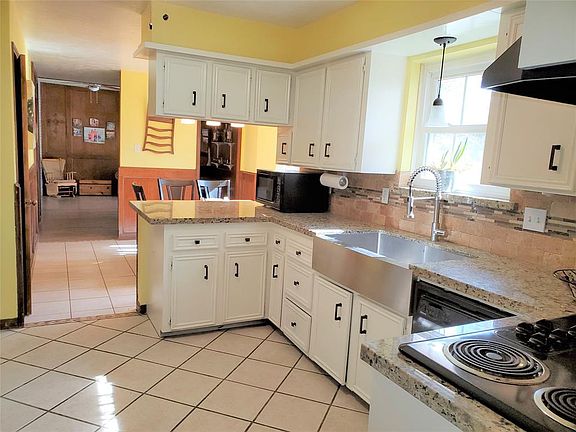 5th image of 2311 Turtle Creek Dr