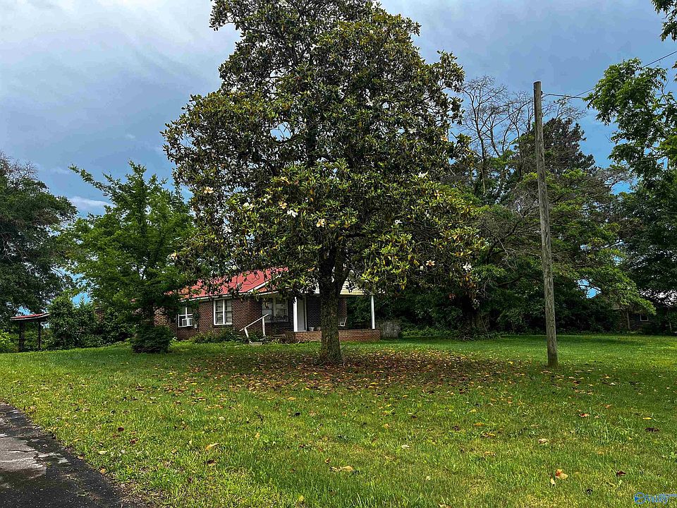 2nd image of 1236 County Road 82