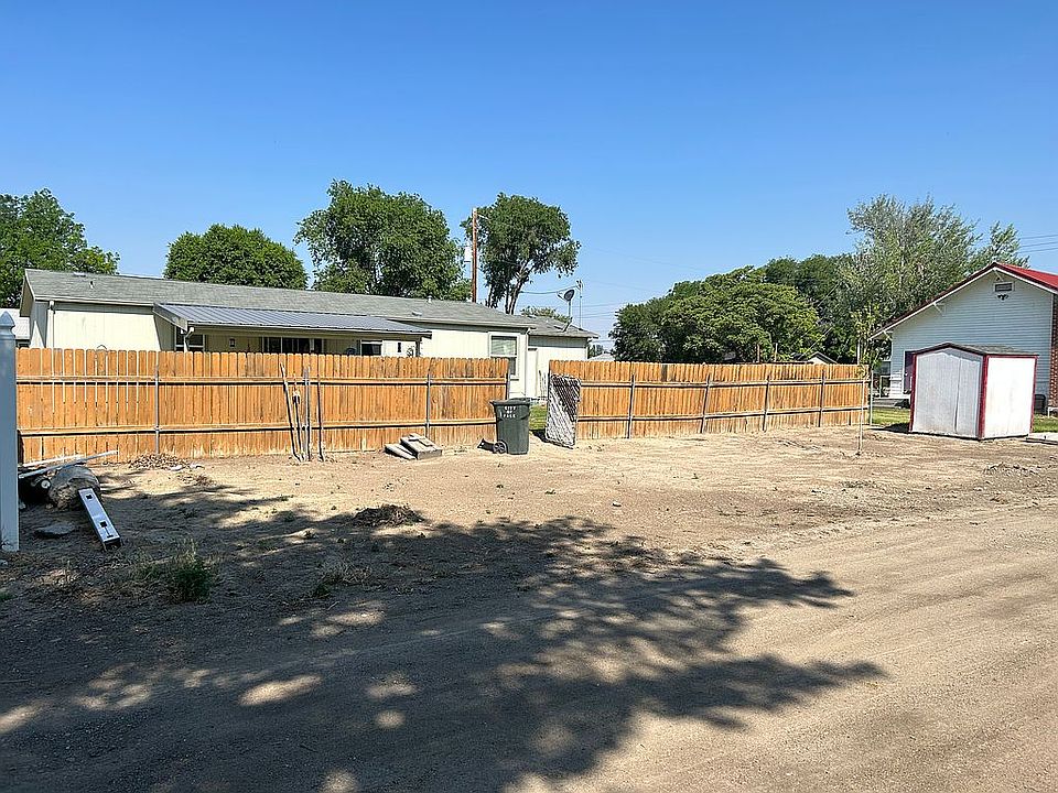 2nd image of 250 W St S