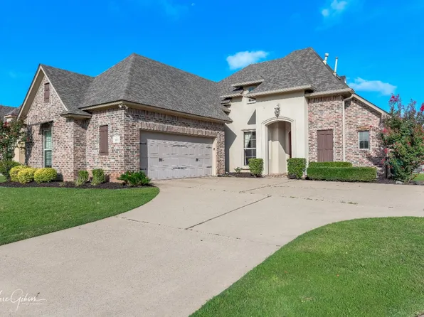 606 Glenshire Dr, Bossier City, LA 71111