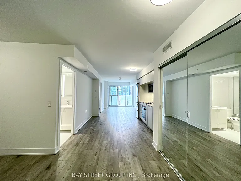 575 Bloor St E #1309 — Photo 6