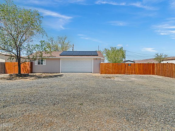 3rd image of 2825 Winnemucca St