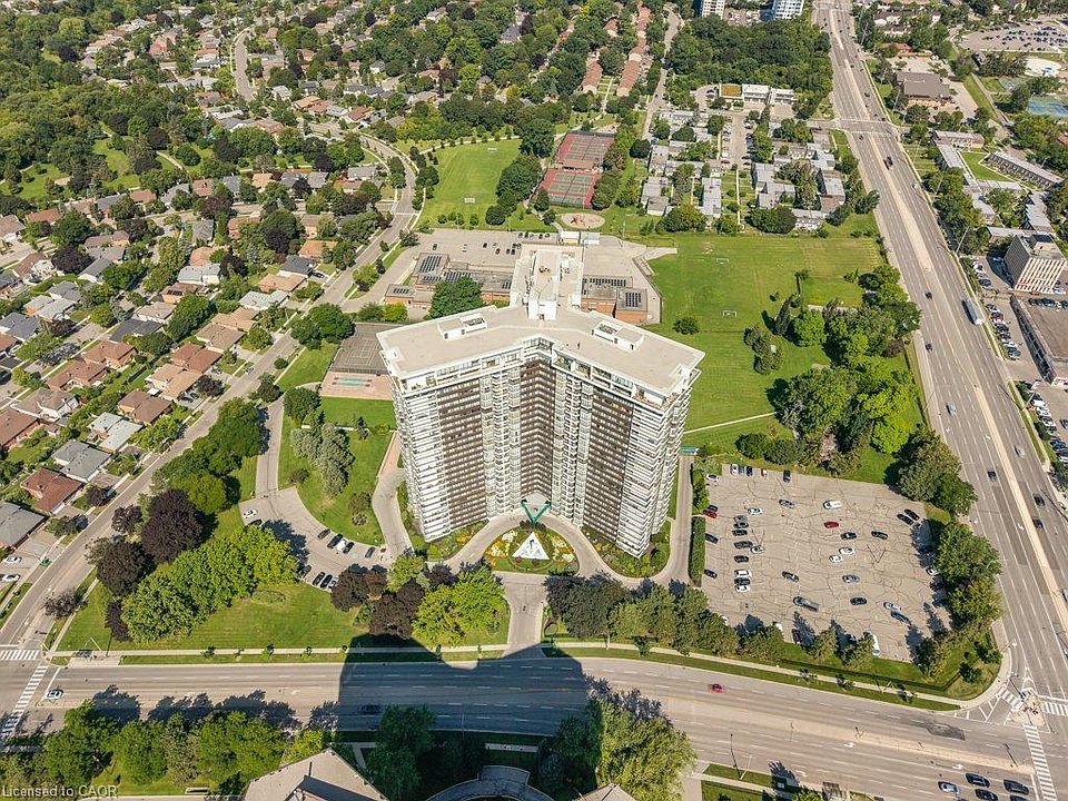 1st image of 1333 Bloor St #718