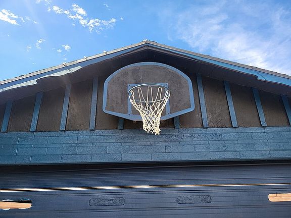 5th image of 46 Papago Blvd
