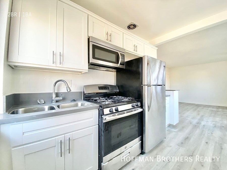 1st image of 2278 W Adams Blvd #4A