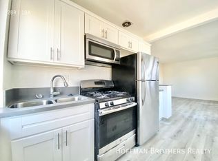 2278 W Adams Blvd #4A, Los Angeles, CA 90018