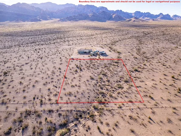 4289 S Peridot Road, Golden Valley, AZ 86413