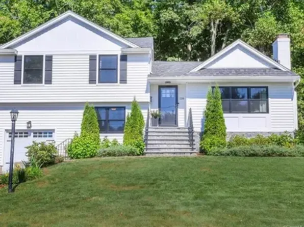 118 Brooklawn Ter, Fairfield, CT 06825