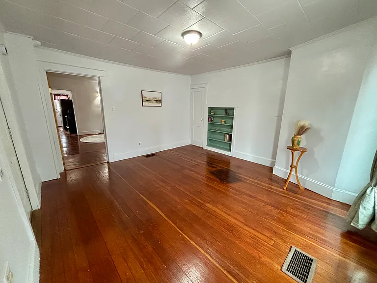 17 Main St #1 — Photo 27