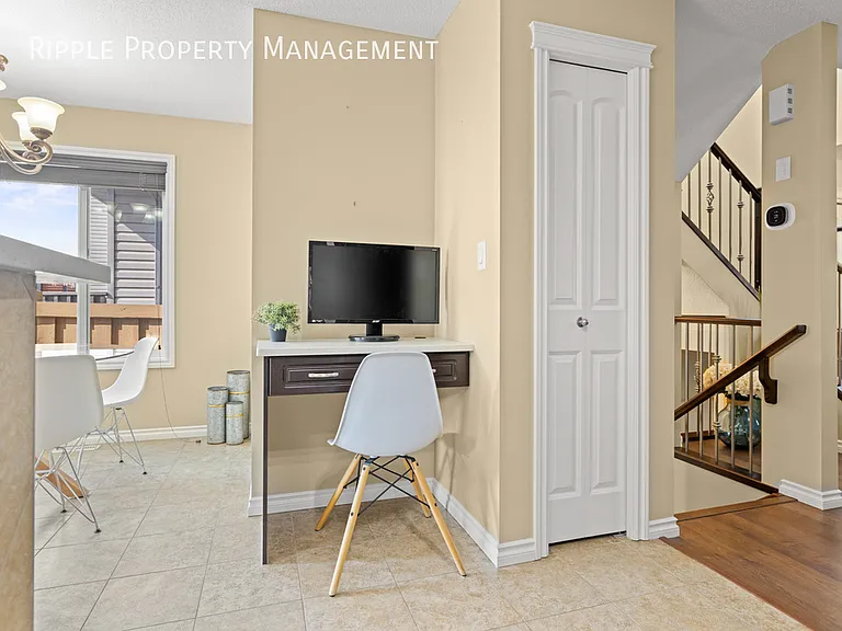 273 McConachie Dr NW — Photo 9
