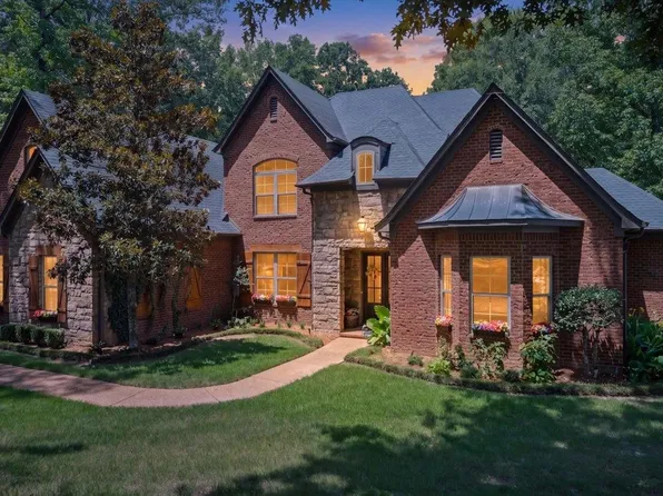 30 Amesbury Cv, Eads, TN 38028