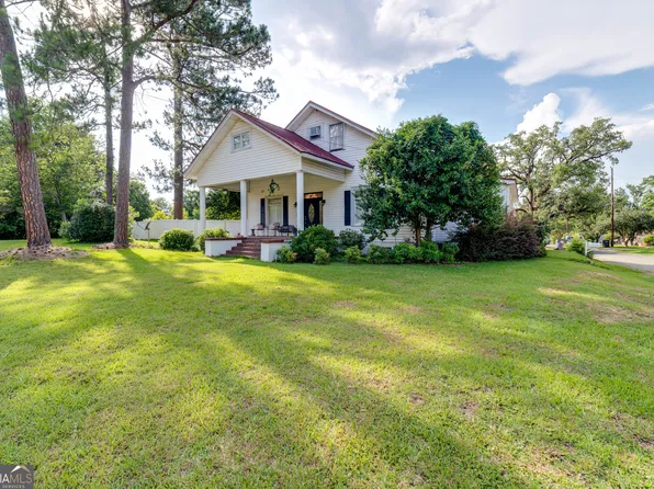 73 Maxwell St SE, Arlington, GA 39813