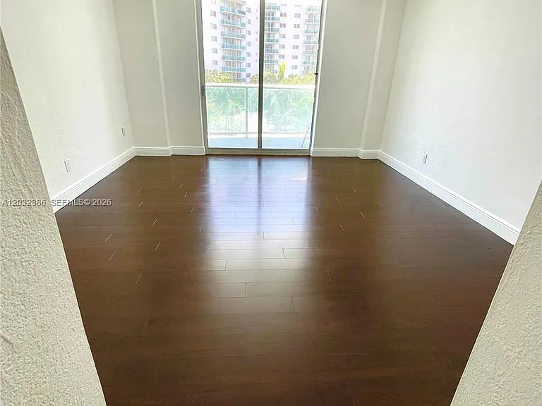 19390 Collins Ave #316 — Photo 23