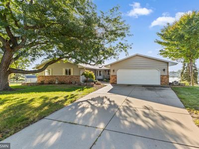 998 Kohlman Ct E, Maplewood, MN, 55109