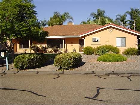 2nd image of 1133 Cima Dr