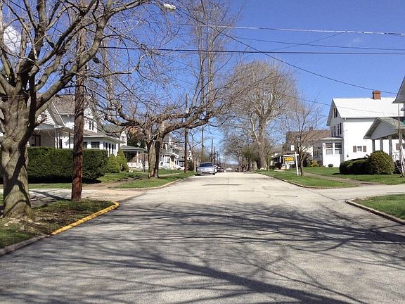4th image of 370 Morewood Ave