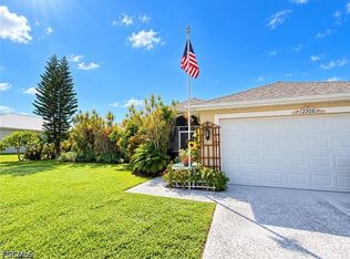 2208 NW 1st Pl, Cape Coral, FL 33993