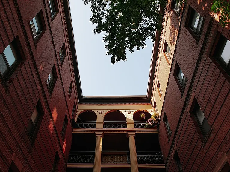 Loring Park Apartments — Photo 6