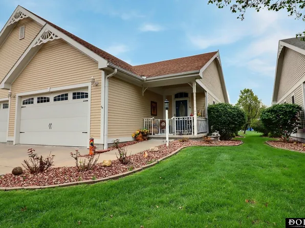 1834 N D St, Fremont, NE 68025