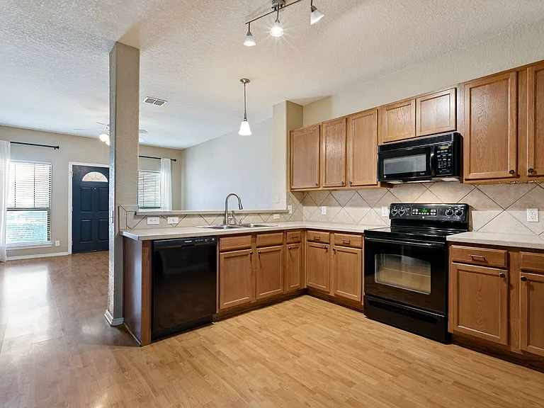 6126 S Jolie Ct — Photo 10
