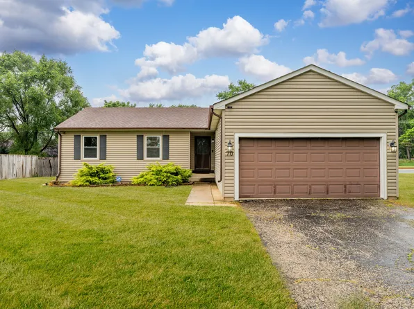 70 Augusta Ct, Glendale Heights, IL 60139